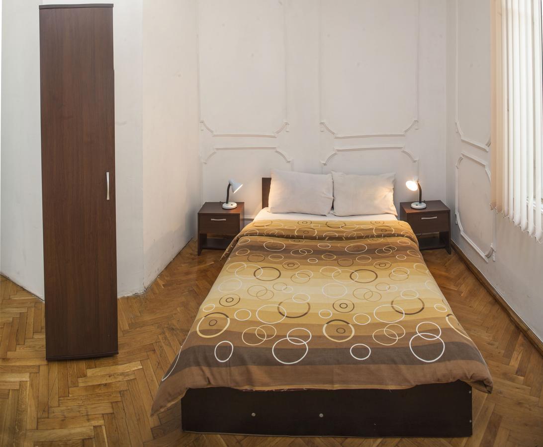Central Guesthouse Five Corners Sofia Exterior photo
